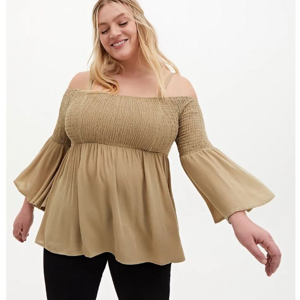 Torrid Size 3X 22-24 Olive Green Crinkled Gauze Cold Shoulder Babydoll Blouse